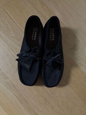 Clarks Black Women’s Moccasin Shoes